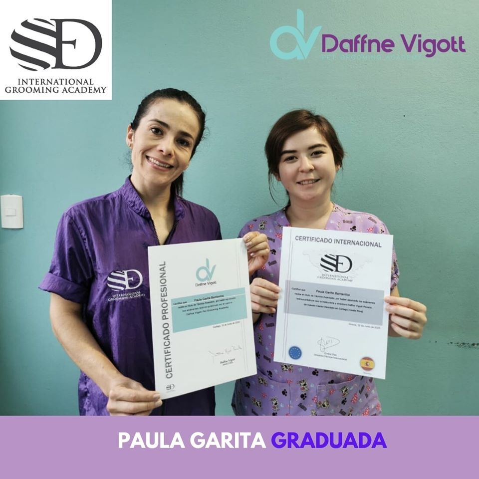 Daffne Vigott y Paula Garita